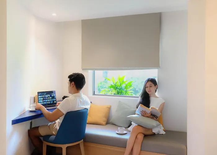 Sevn Hotel 4*
