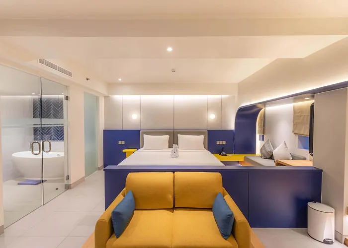Sevn Hotel 4*